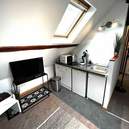 Tres Beau Studio Mansarde, Centre De Bourges Apartment Exterior photo